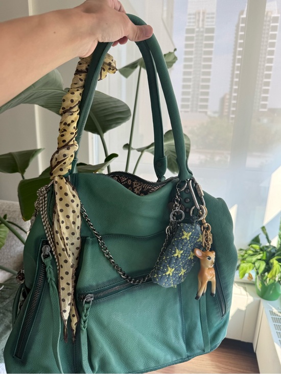 Handbags - Free people- Emerson tote Greenary